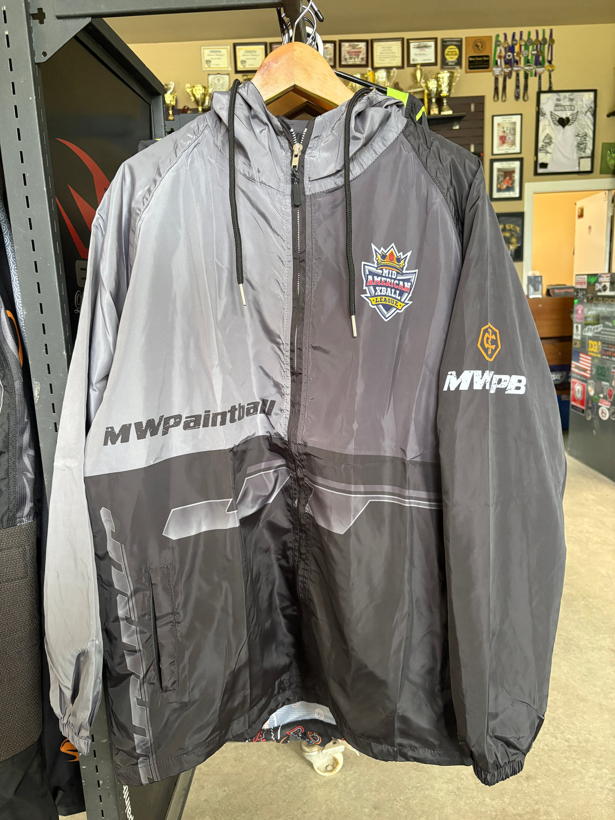 MAX Atlas Rain Jacket